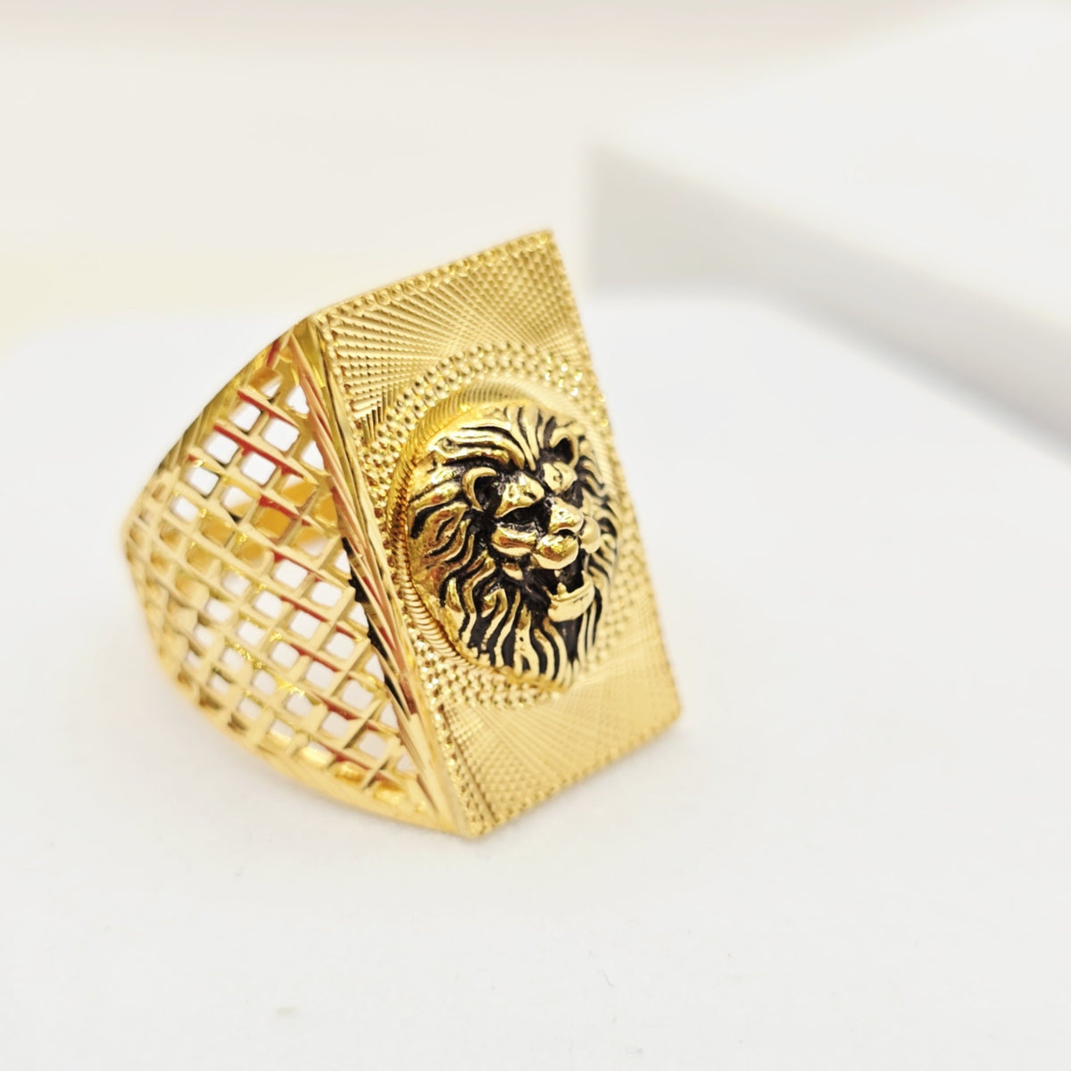 Lion Head Gold Ring