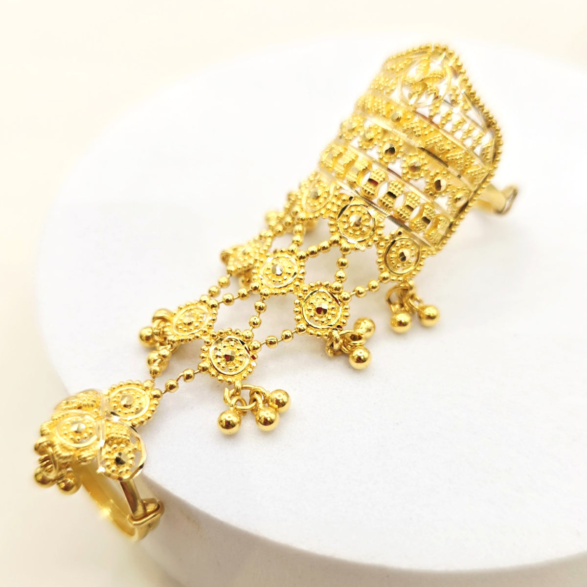 Dangle Finger Armor Gold Ring