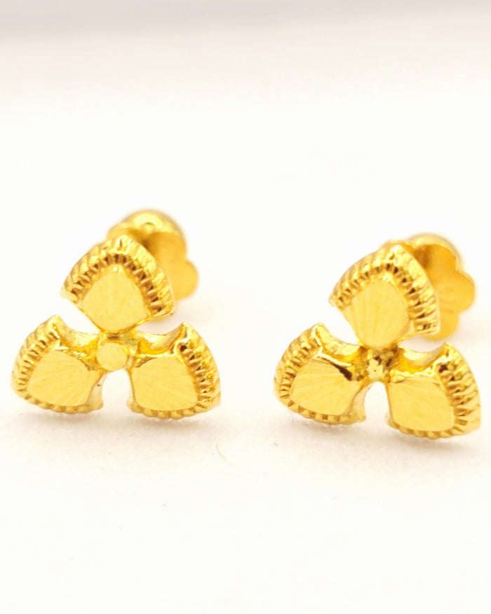 Three-Petal Gold Earrings