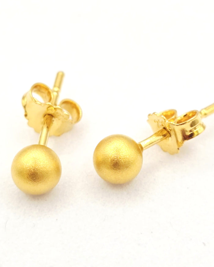 Classic Gold Ball Studs