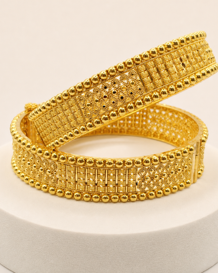 Filigree Bangle Pair in 22ct gold — view 2