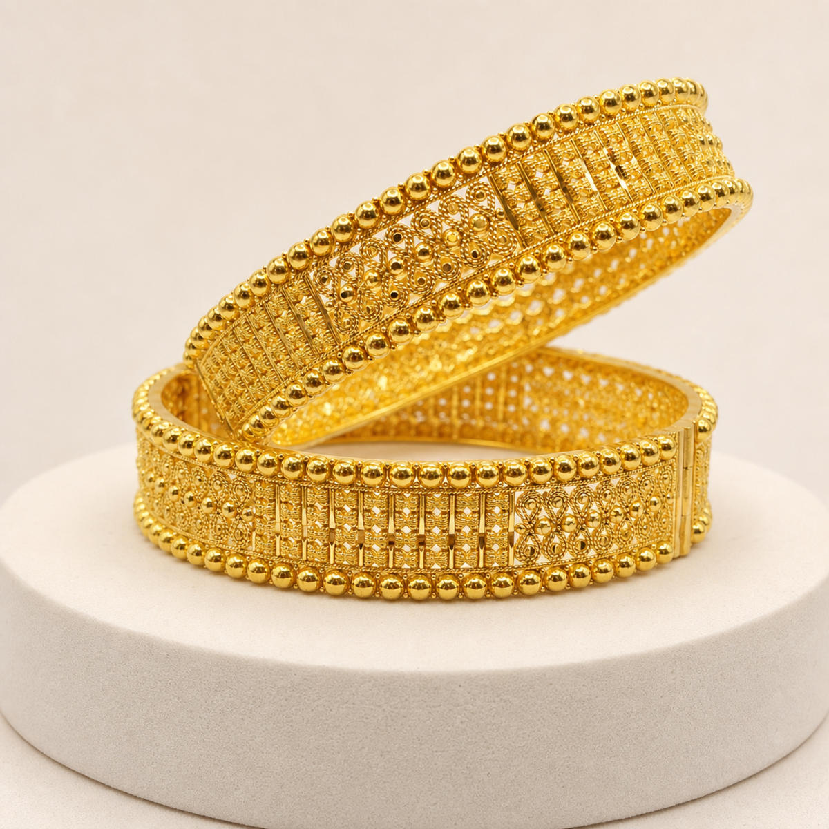 Filigree Bangle Pair in 22ct gold — view 3