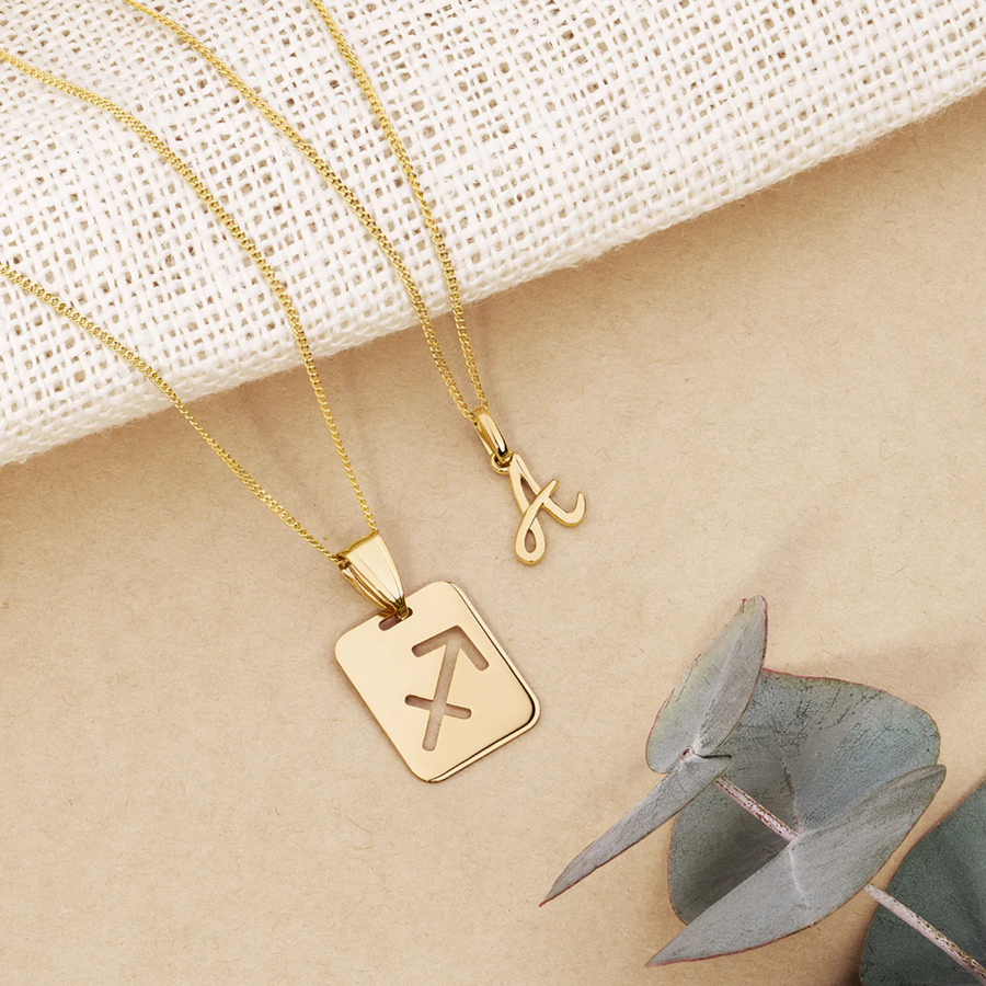 Initial Pendant in 9ct Yellow Gold