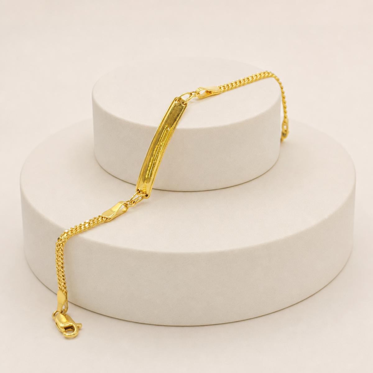 Baby ID Bracelet in 22ct gold — view 1