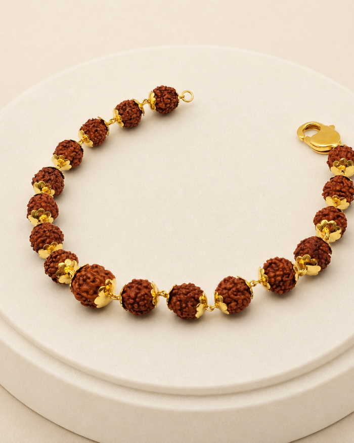 Rudraksha Men's Bracelet in 22ct gold — view 1