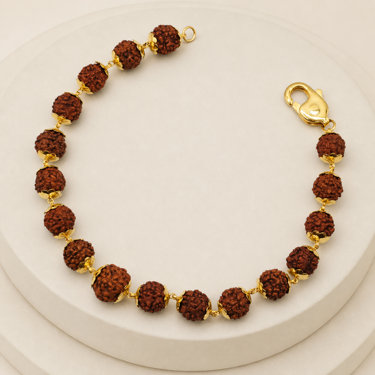 Rudraksha Men's Bracelet in 22ct gold — view 2