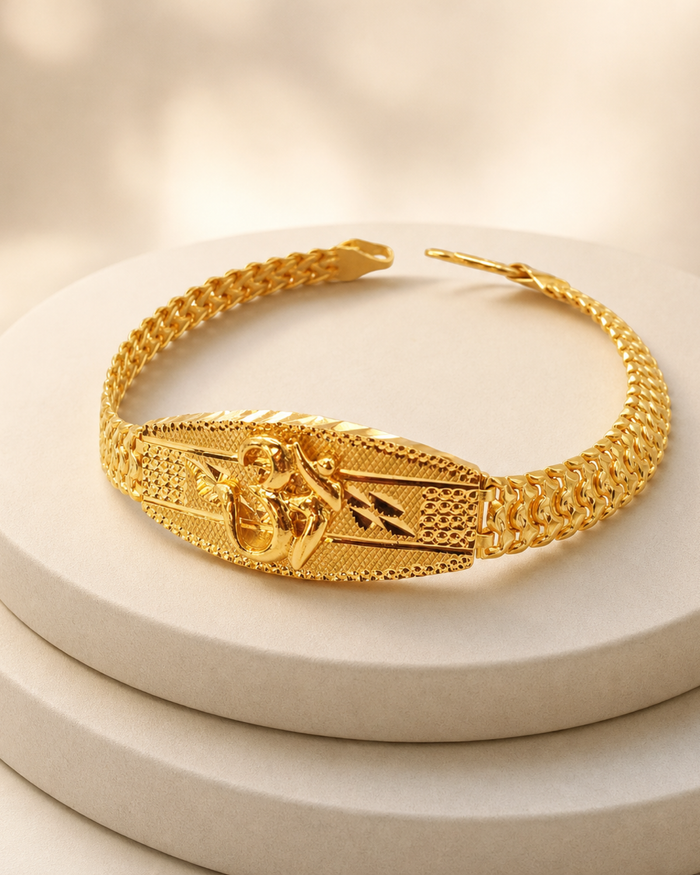 Ganesha Men's Bracelet in 22ct gold — view 1
