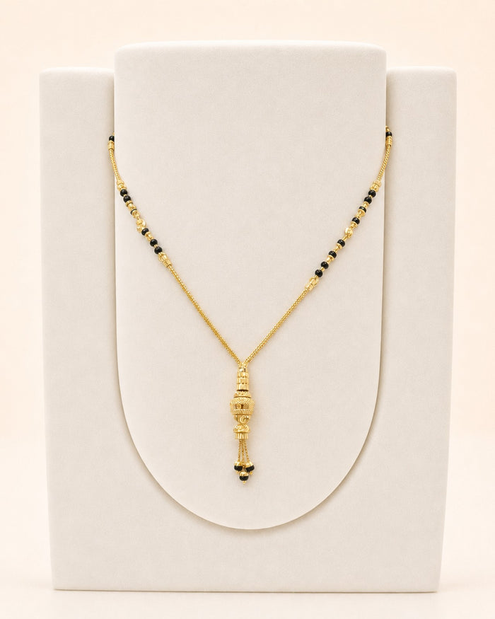 Barrel Drop Mangalsutra in 22ct gold — view 2