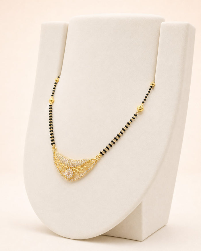 Crescent Mangalsutra in 22ct gold — view 1