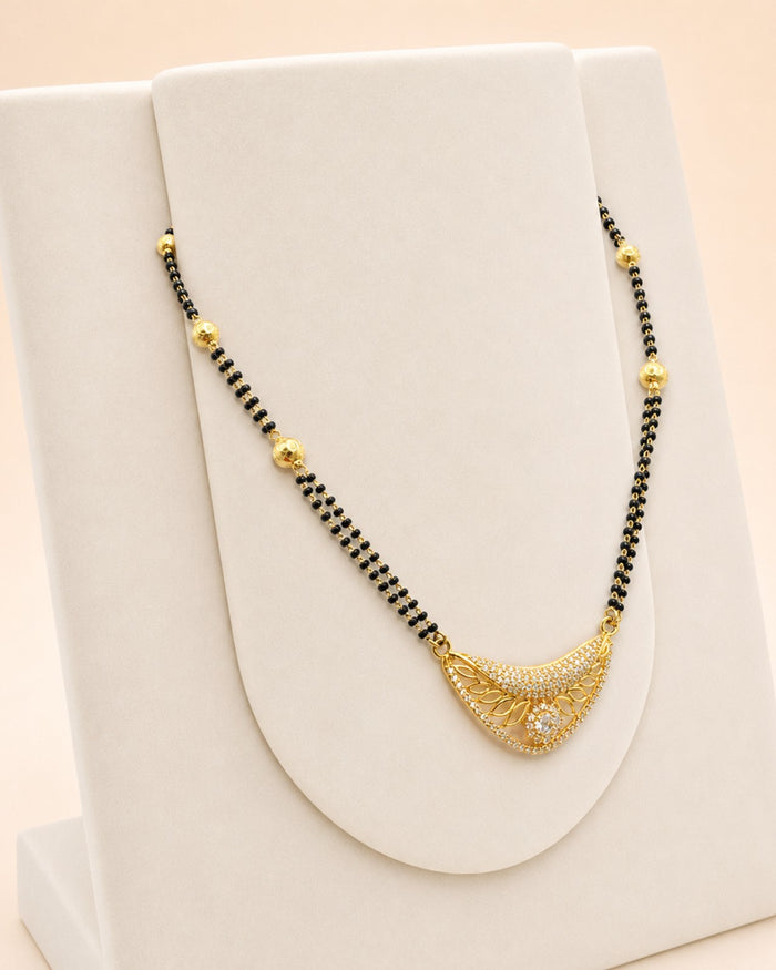 Crescent Mangalsutra in 22ct gold — view 2