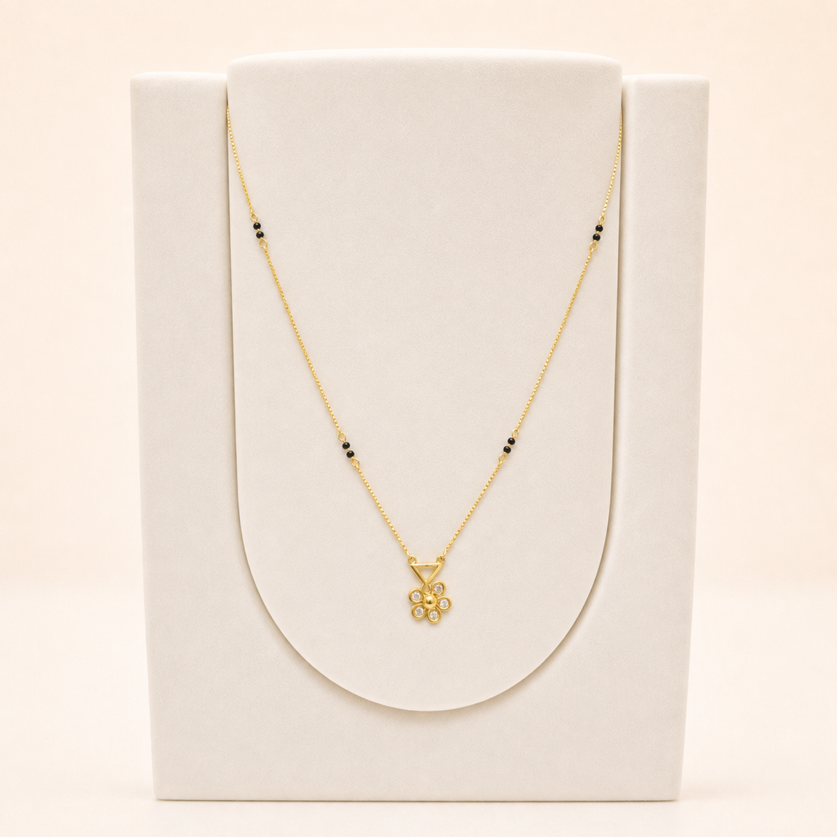 Floral Pendant Mangalsutra in 22ct gold — view 2