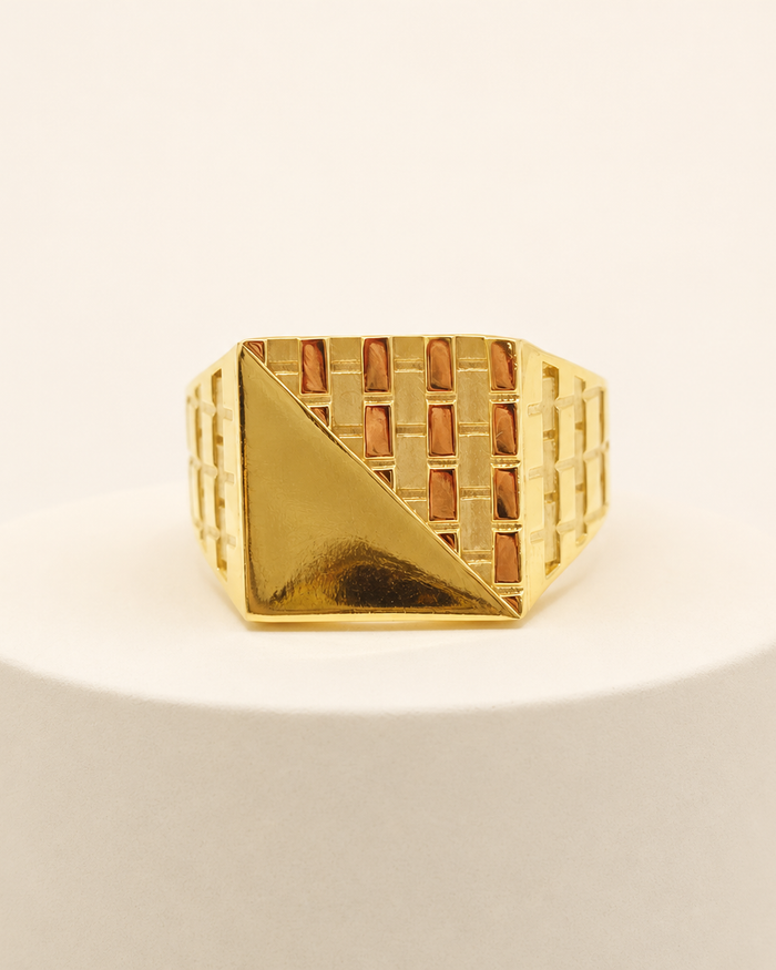 Geometric Signet Ring in 22ct gold — view 1