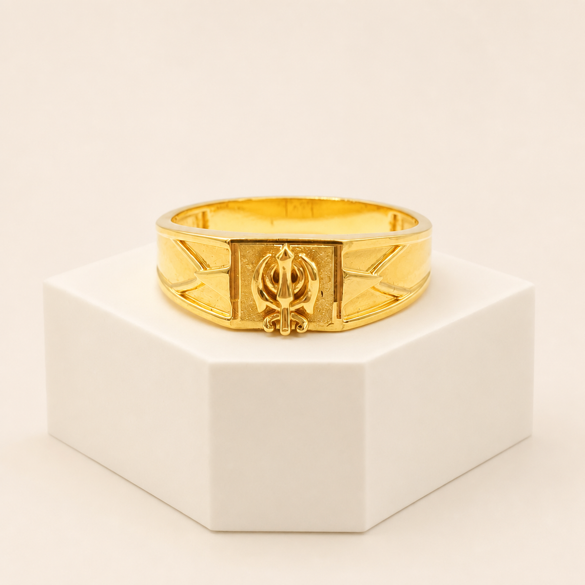 Khanda Band Ring in 22ct gold — view 1