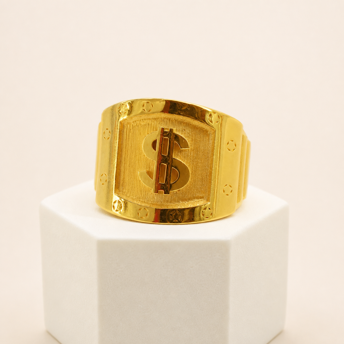 Dollar Sign Ring in 22ct gold — view 1