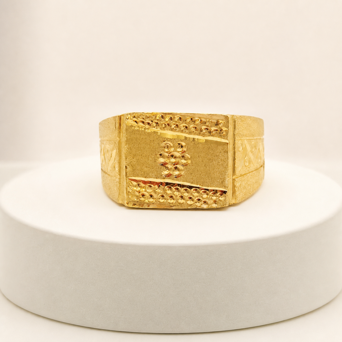 Textured Signet Ring in 22ct gold — view 1