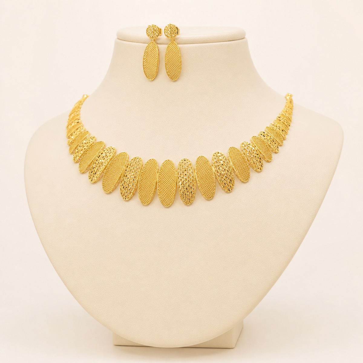 Shimmering Petals Necklace Set in 22ct gold — view 3