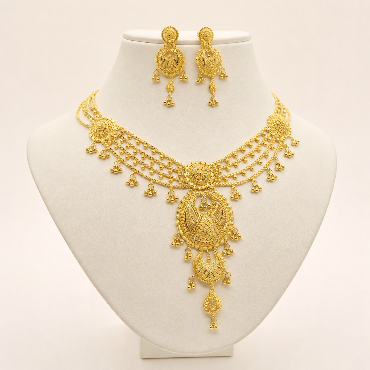 Regal Blossom Necklace Set in 22ct gold — view 1