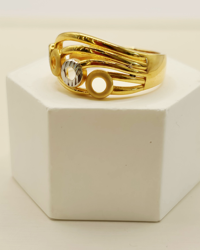 Multi Band Circle Ring in 22ct gold — view 2