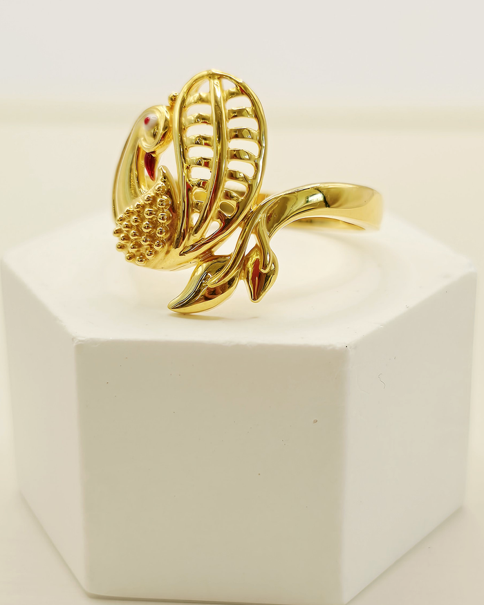 Paisley Ring in 22ct gold — view 2