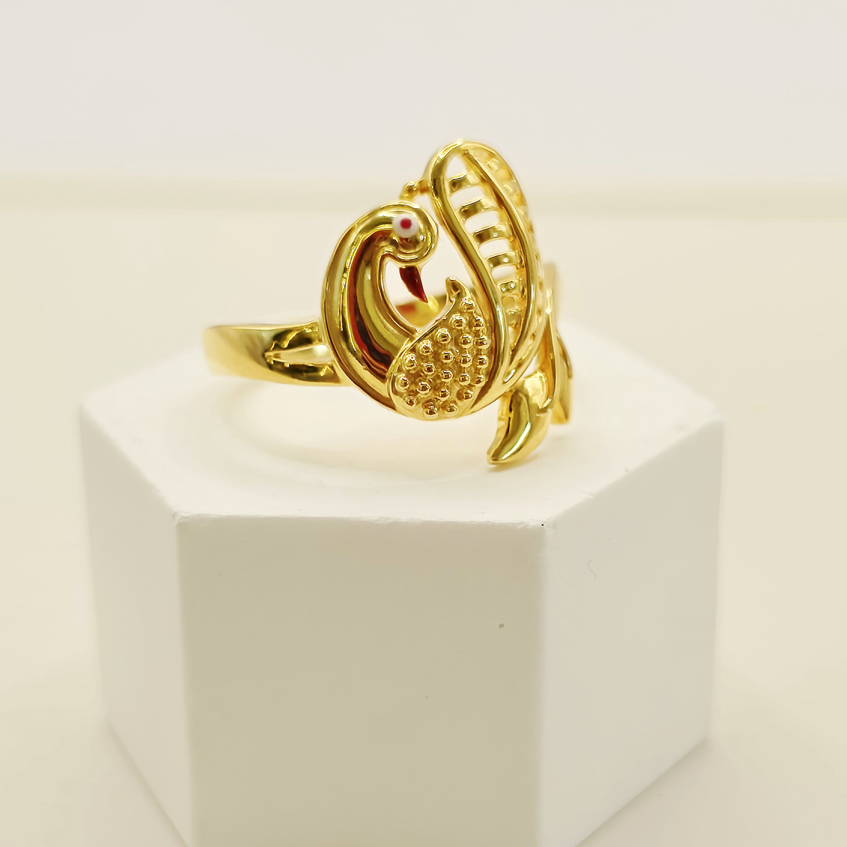 Paisley Ring in 22ct gold — view 3