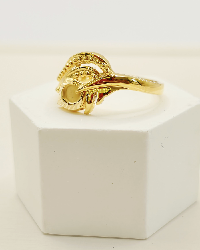 Swirl Ring in 22ct gold — view 2