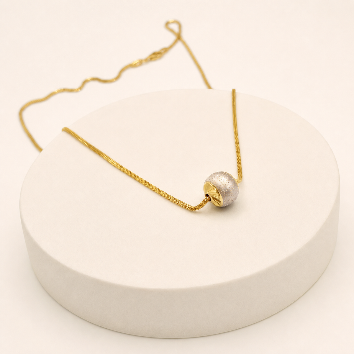 Two Tone Bead Small Necklace in 22ct gold — view 2