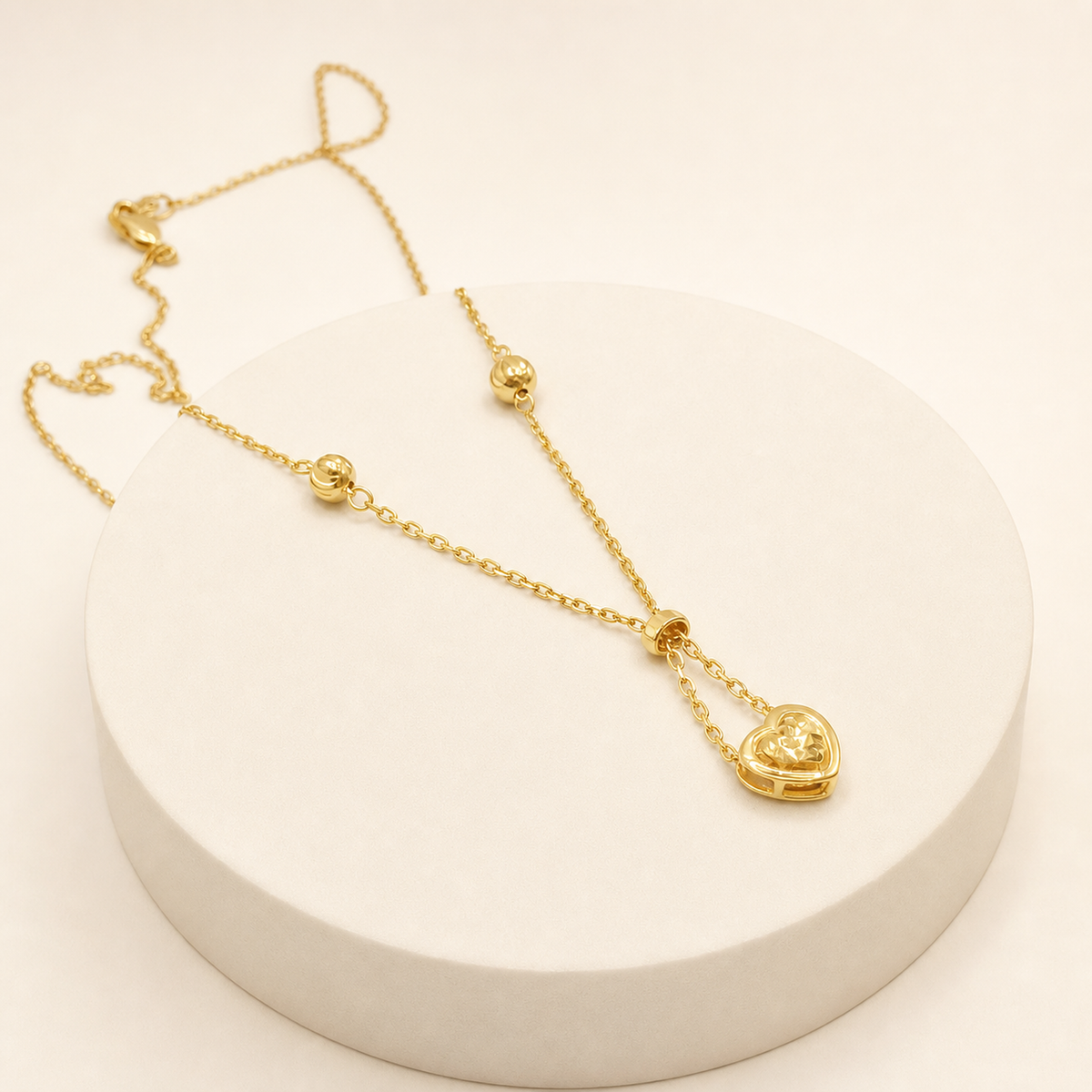 Heart Drop Small Necklace in 22ct gold — view 2