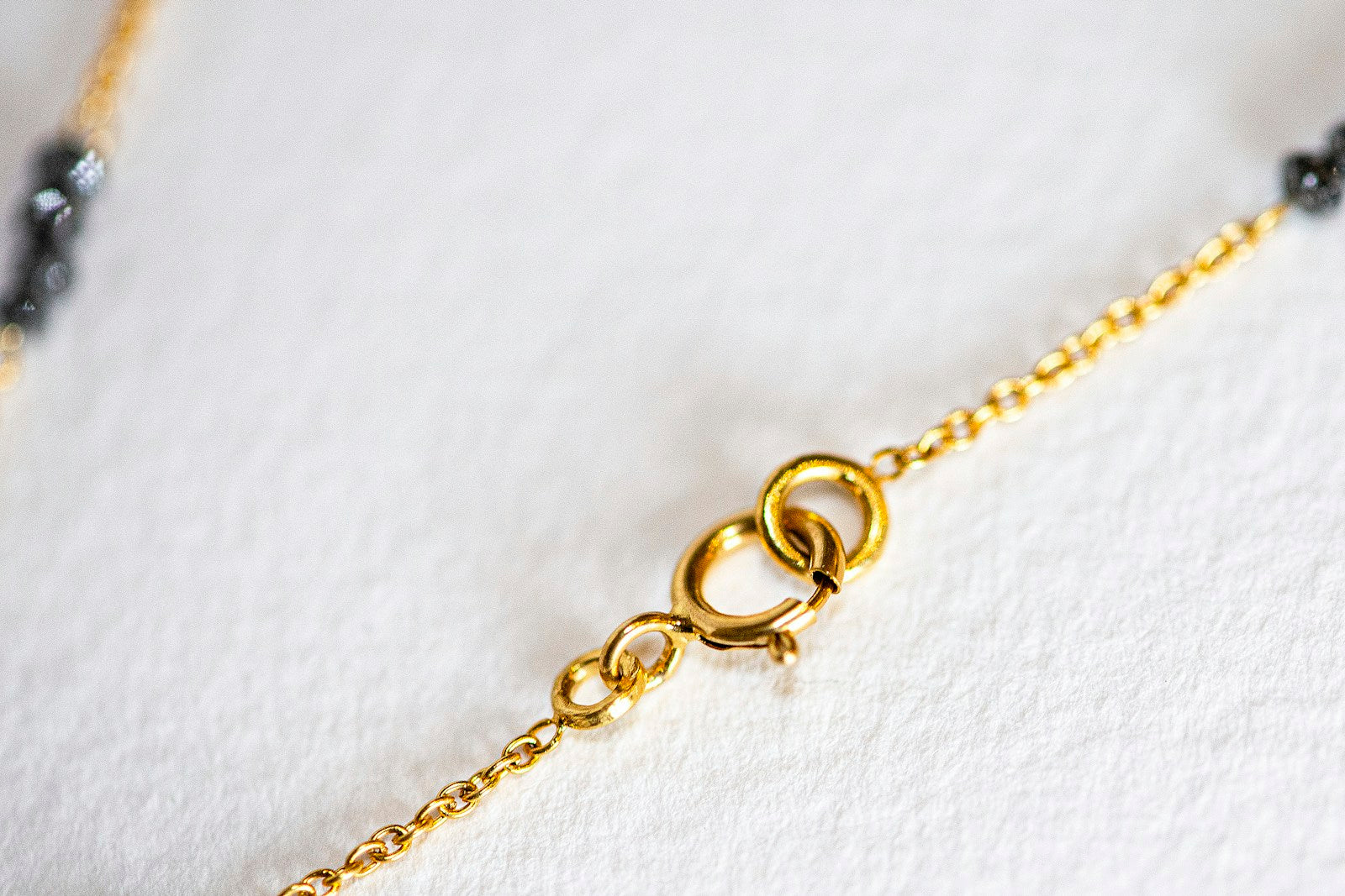 Featured 22ct gold jewellery